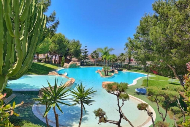 montefaro-spacious-townhouse-santa-pola-disponibilidad-y-reservas